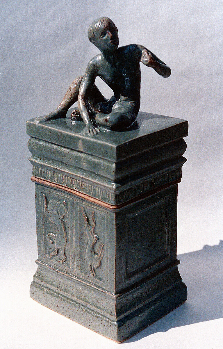 Albrecht Júlia: Szobor-doboz II.